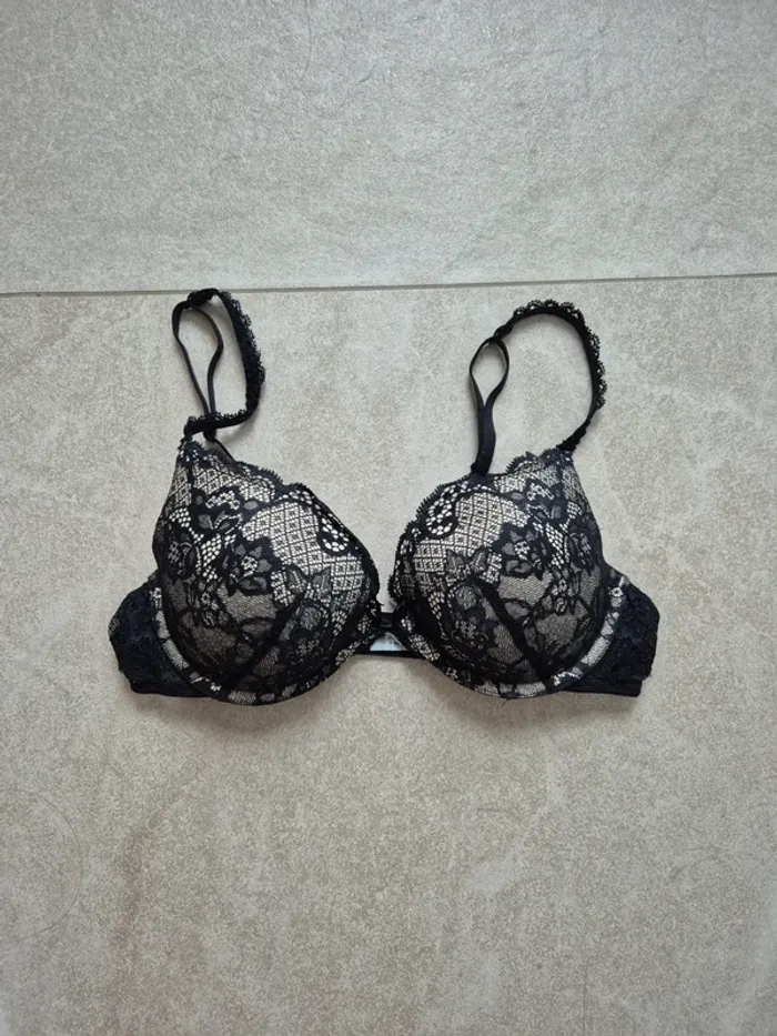 Soutien gorge etam dentelle noire beige