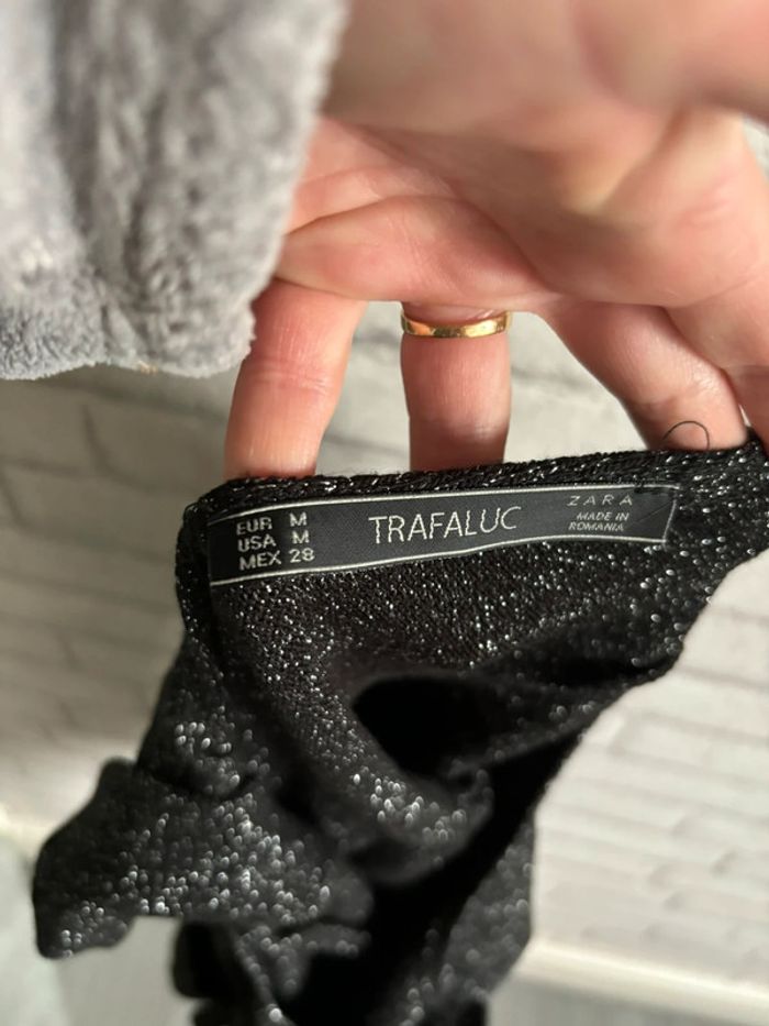 pull dos decouvert Zara taille M - photo numéro 3