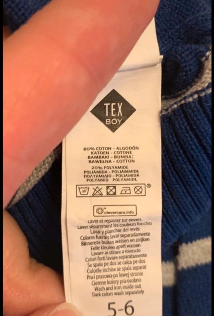 Pull à rayures 5/6 ans - photo numéro 4