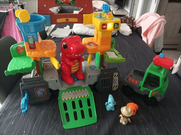 Camion dinosaures tutut - photo numéro 3