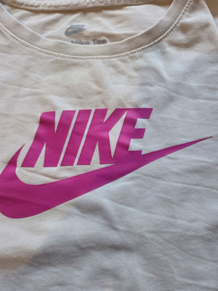 Crop top nike - photo numéro 2