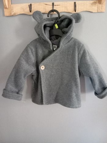 Manteau taille 12 mois