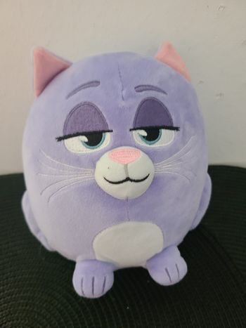 Peluche Chat Chloé Comme des bêtes The secret life of pets assis