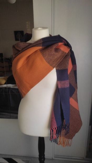 Écharpe plaid