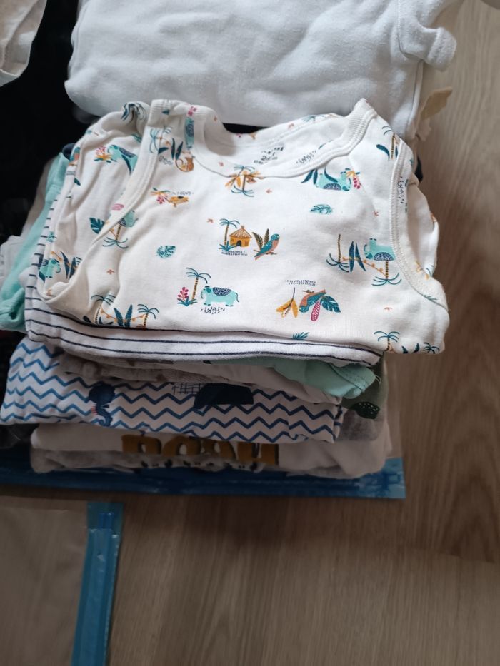 Lot 24 mois - photo numéro 2