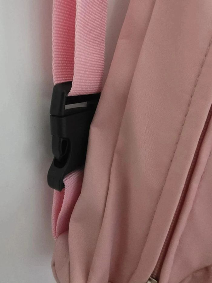 🎀 Banane Rose Poudré – Douceur et Style au Rendez-vous ! 🎀 - photo numéro 4