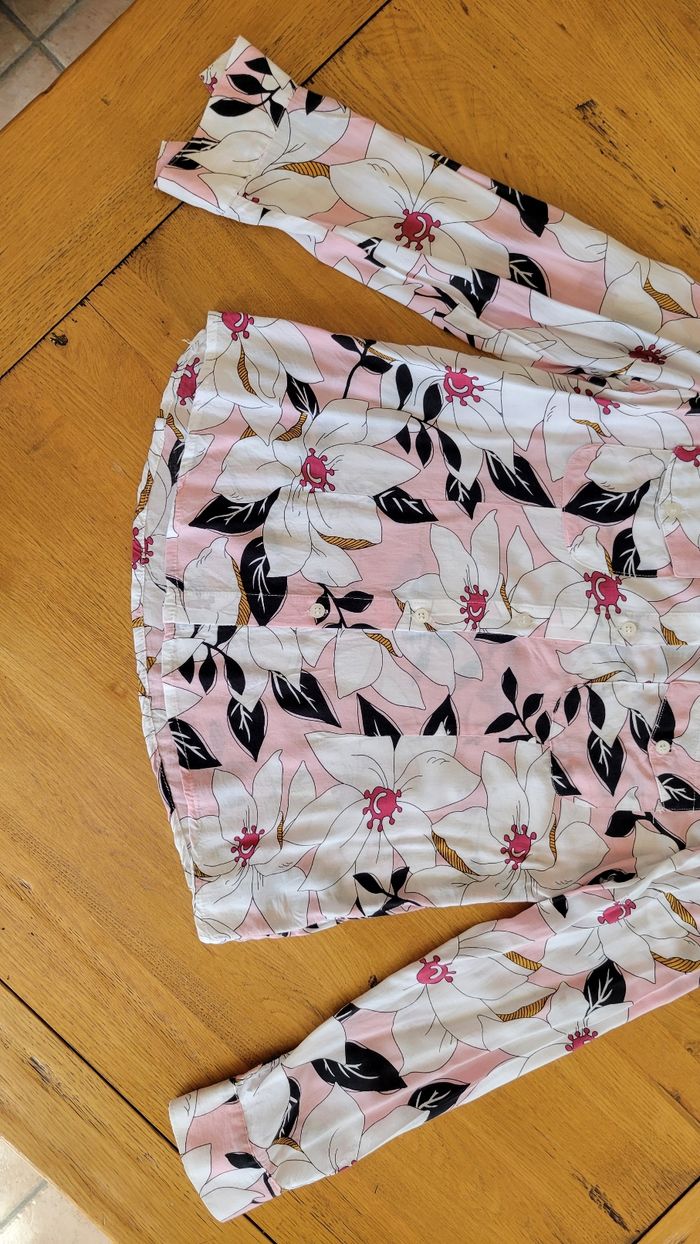 Chemise douce et légère , taille 40, rose clair et blanc - photo numéro 5