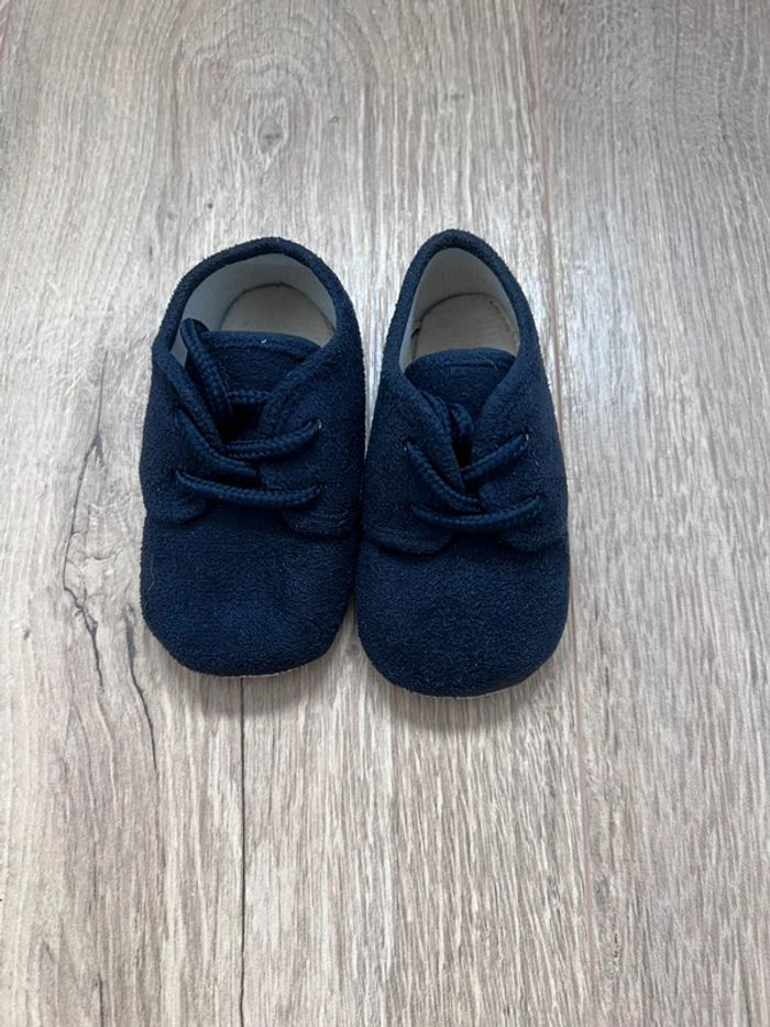 Chaussures bébé velours bleu marine 3/6 mois - photo numéro 2