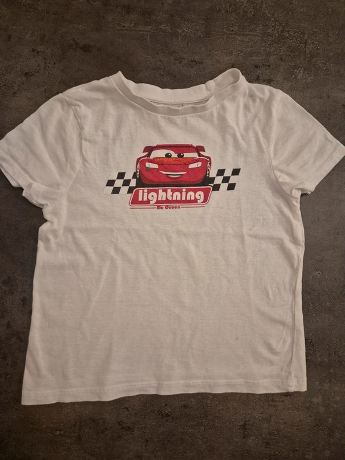T-shirt cars