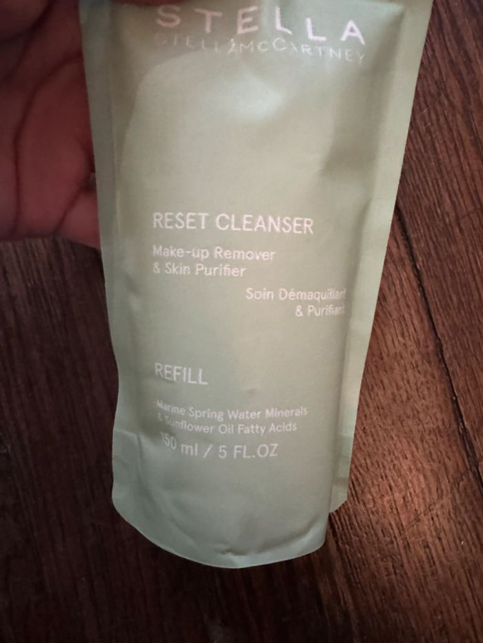 reset cleanser, démaquillant purifiant Stella McCartney 150 ml Neuf Valeur 30 euros - photo numéro 3