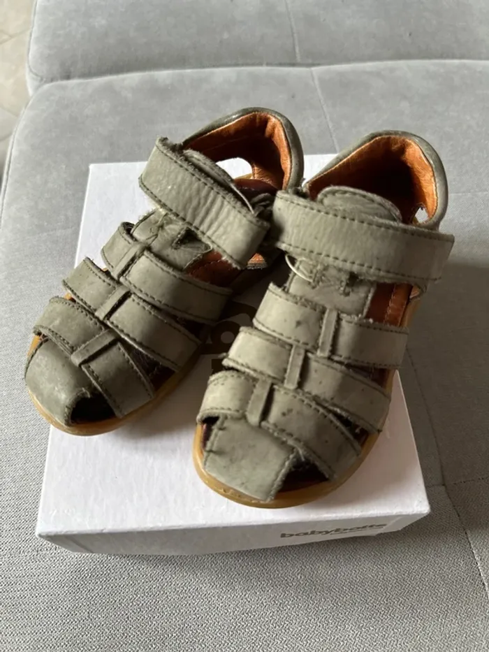 Nu pieds - photo numéro 2