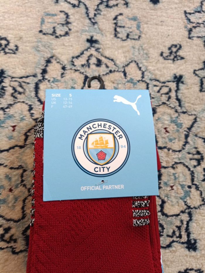 Chaussettes de foot Puma équipe Manchester City taille 47/49 authentique neuf - photo numéro 2