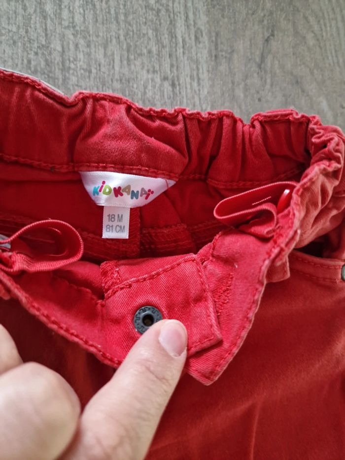 Jean rouge - photo numéro 3