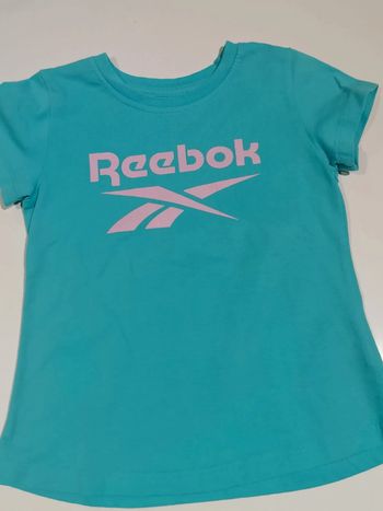 Thee shirt T 7-8 ans Reebok 👧🏻