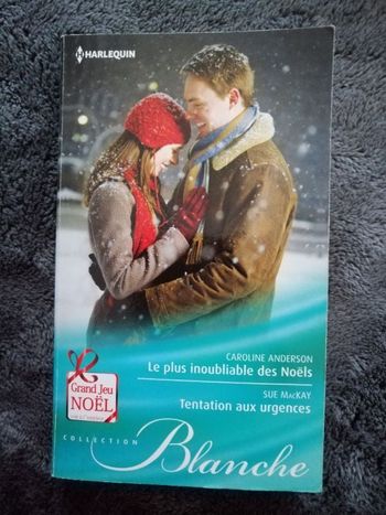 Romans Harlequin collection Blanche en très bon état