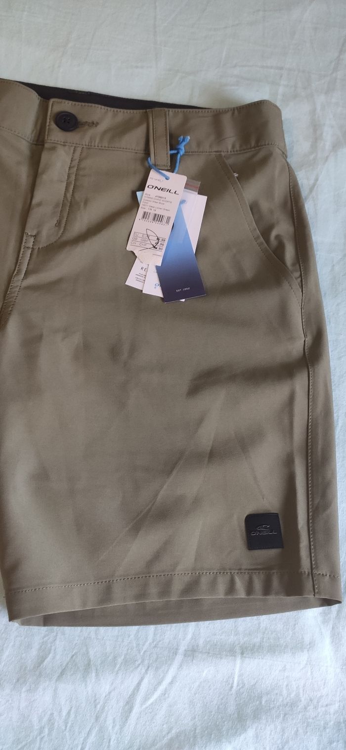 Short garçon 16 an neuf O'Neill - photo numéro 2