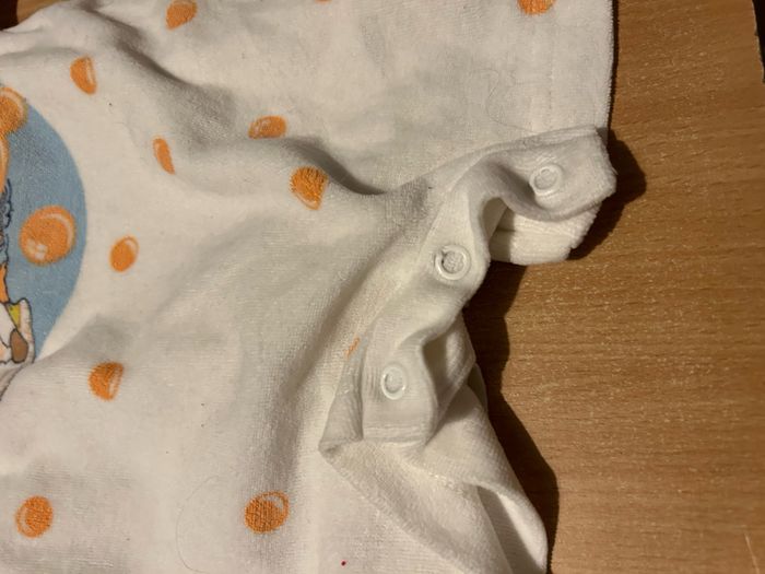 Lot de 2 combinaison short taille 6 mois - photo numéro 4