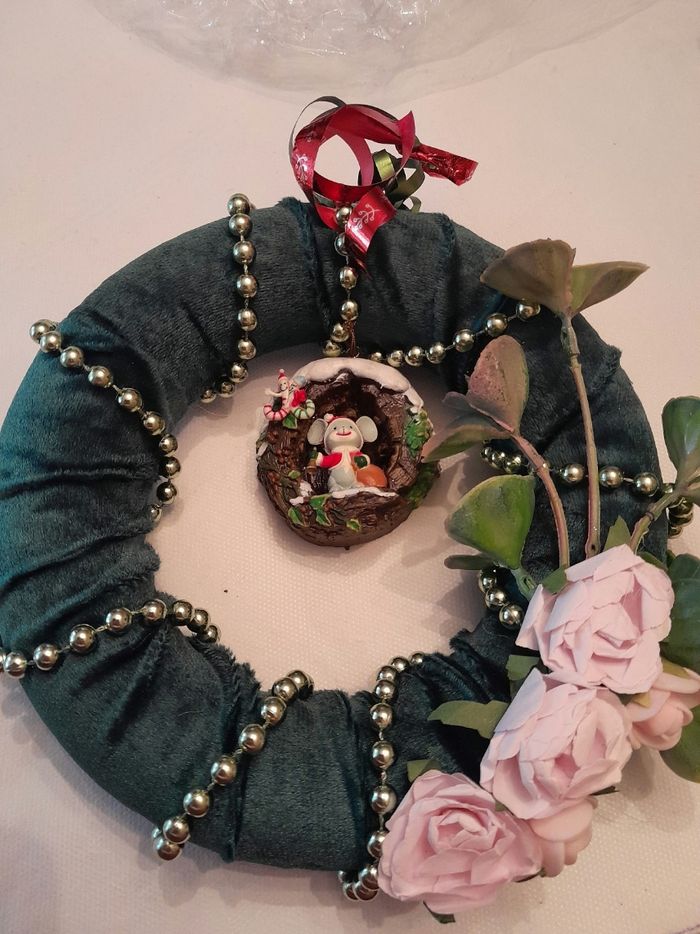 Couronne de noel en satin - photo numéro 3