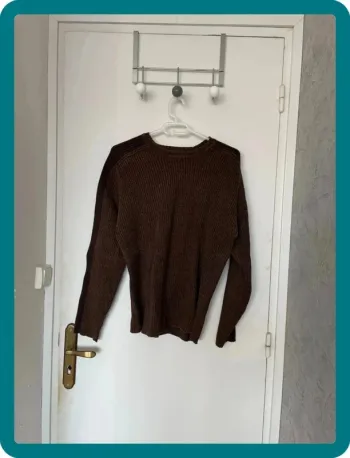 Pull marron
