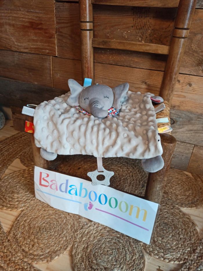 Doudou éléphant tbe - photo numéro 2