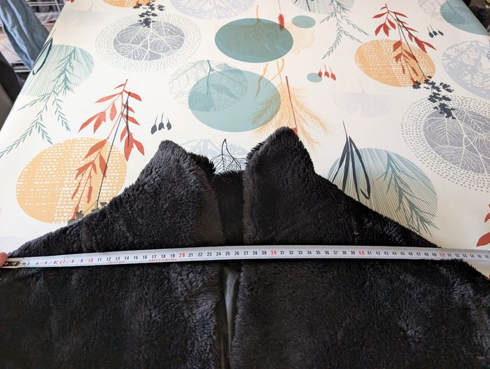 Manteau noir à fausse fourrure taille L - photo numéro 4