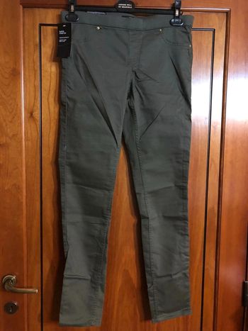 Pantalon slim kaki 40 H&M neuf avec étiquette