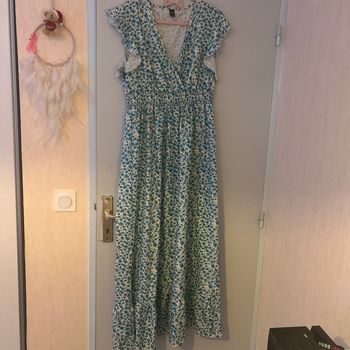 Robe motif fleur