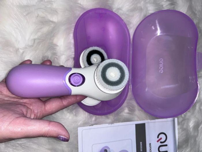 Brosse nettoyante visage - photo numéro 4