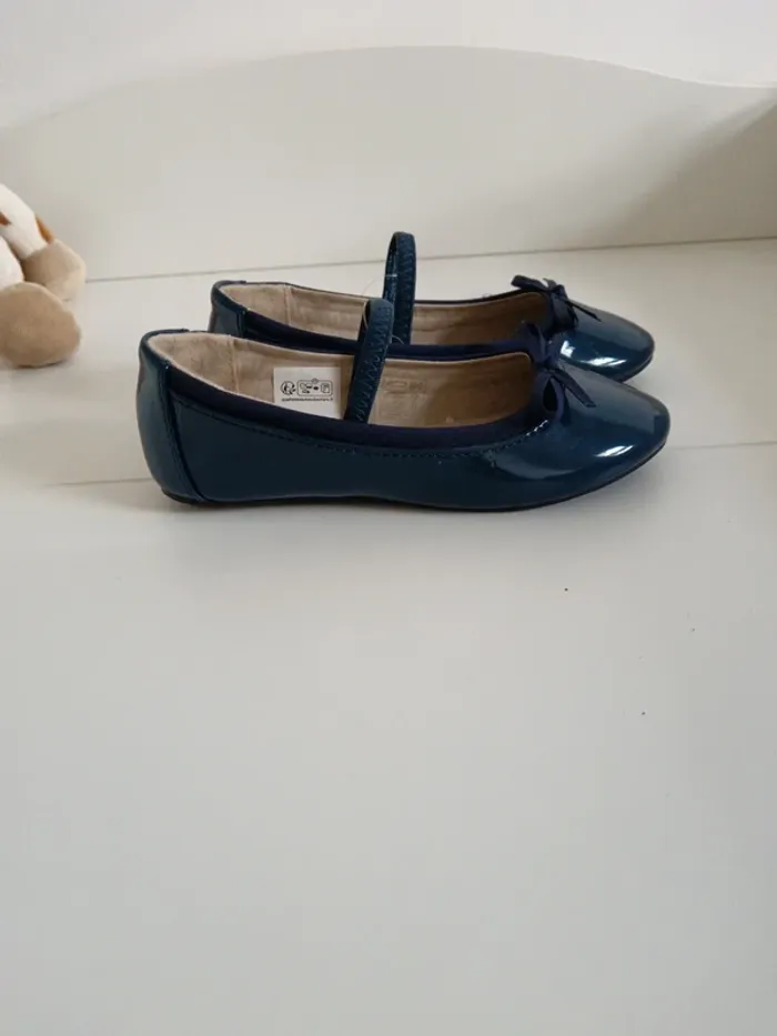 Ballerines vernies bleu marine Tissaia Taille 28 - photo numéro 3
