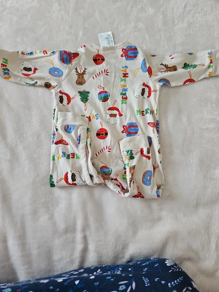 Pyjama Noël 🎅 🤶 H&M - photo numéro 3