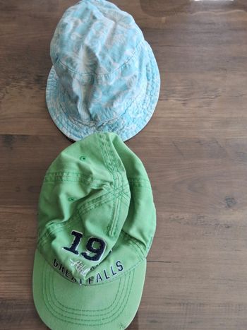 Lot de 2 chapeaux