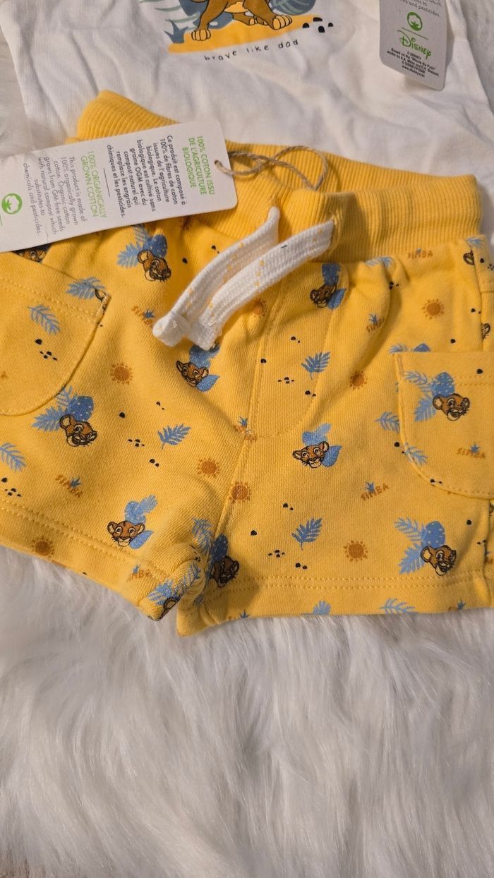 NEUF(non porté)🏷🏷😍🤩💙 superbe ensemble debardeur /short  3 mois garçon disney/simba 💙😍🤩 - photo numéro 3