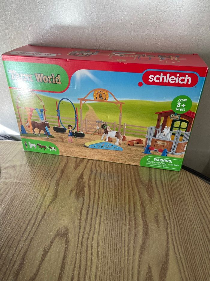 Schleich Farm World 72149