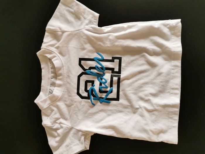 Lot 3 Tee-shirt manches courtes 18 mois - photo numéro 5