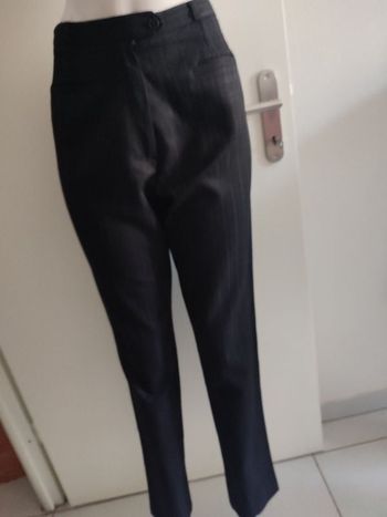 #kytie42femme. Pantalon de taille droit taille 42