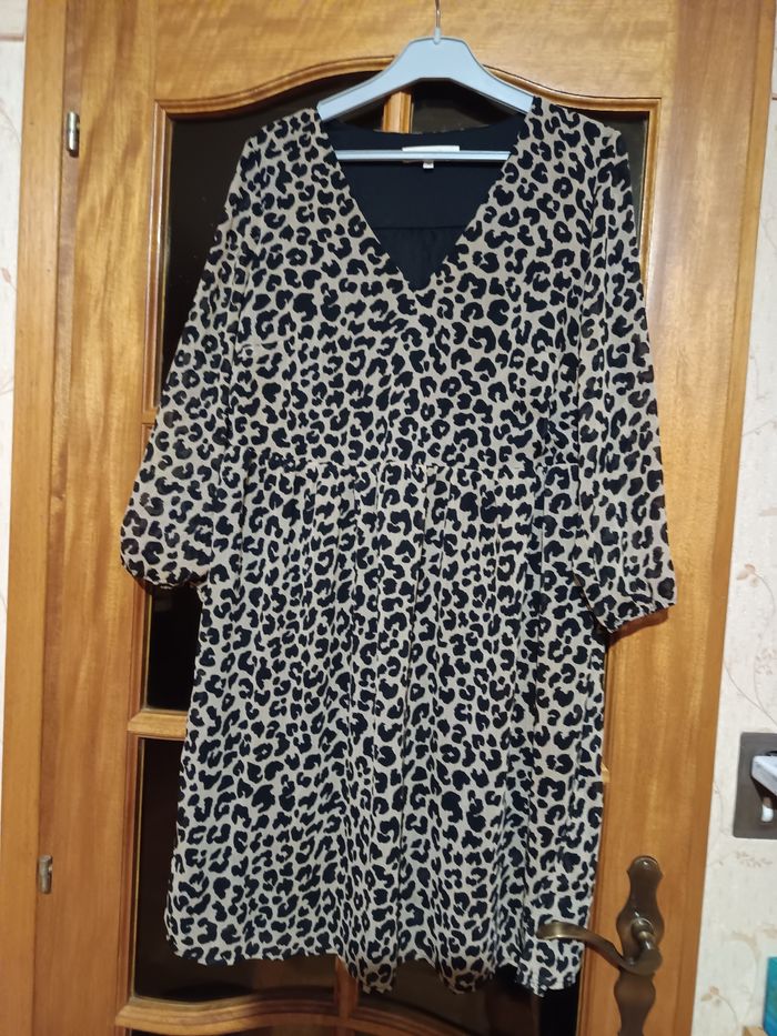 Robe léopard 36