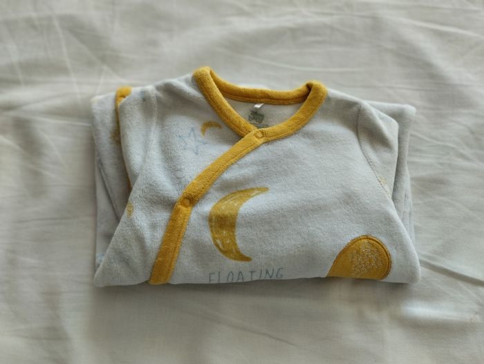 Pyjama velours taille 6 mois - photo numéro 3
