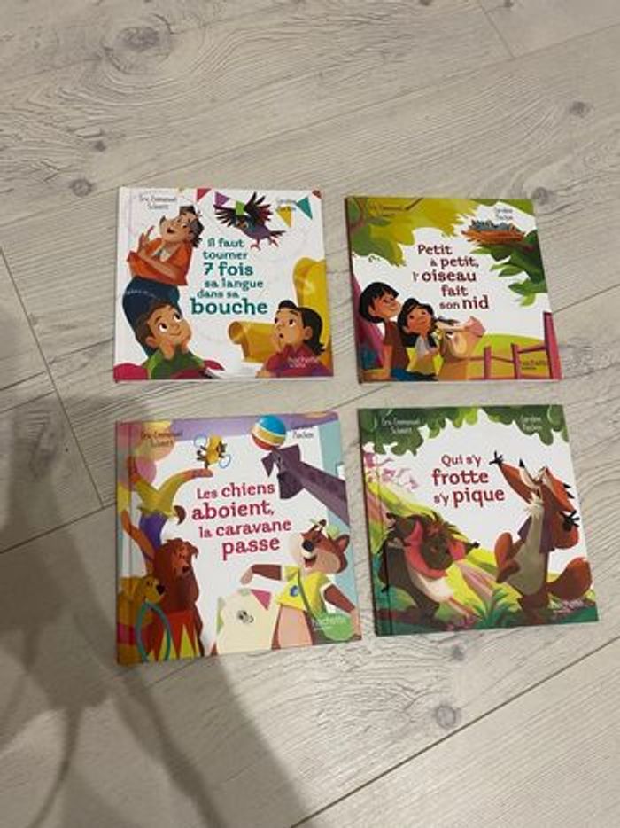 Collection de 4 livres McDo, hachette jeunesse