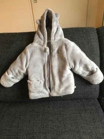 Veste à capuche Noukie’s Groloudoux® 9 mois, excellent état