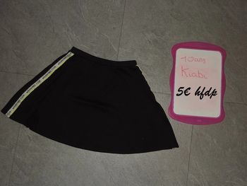 jupe patineuse kiabi taille 10 ans