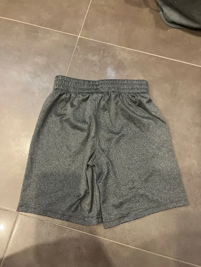 Short de sport garçon 5/6 ans - photo numéro 4