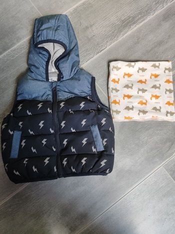 Doudoune sans manche en 12 mois