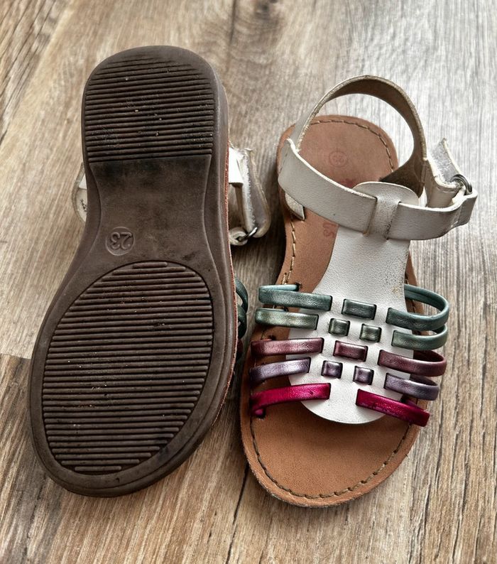Sandalettes fille taille 23 - photo numéro 2