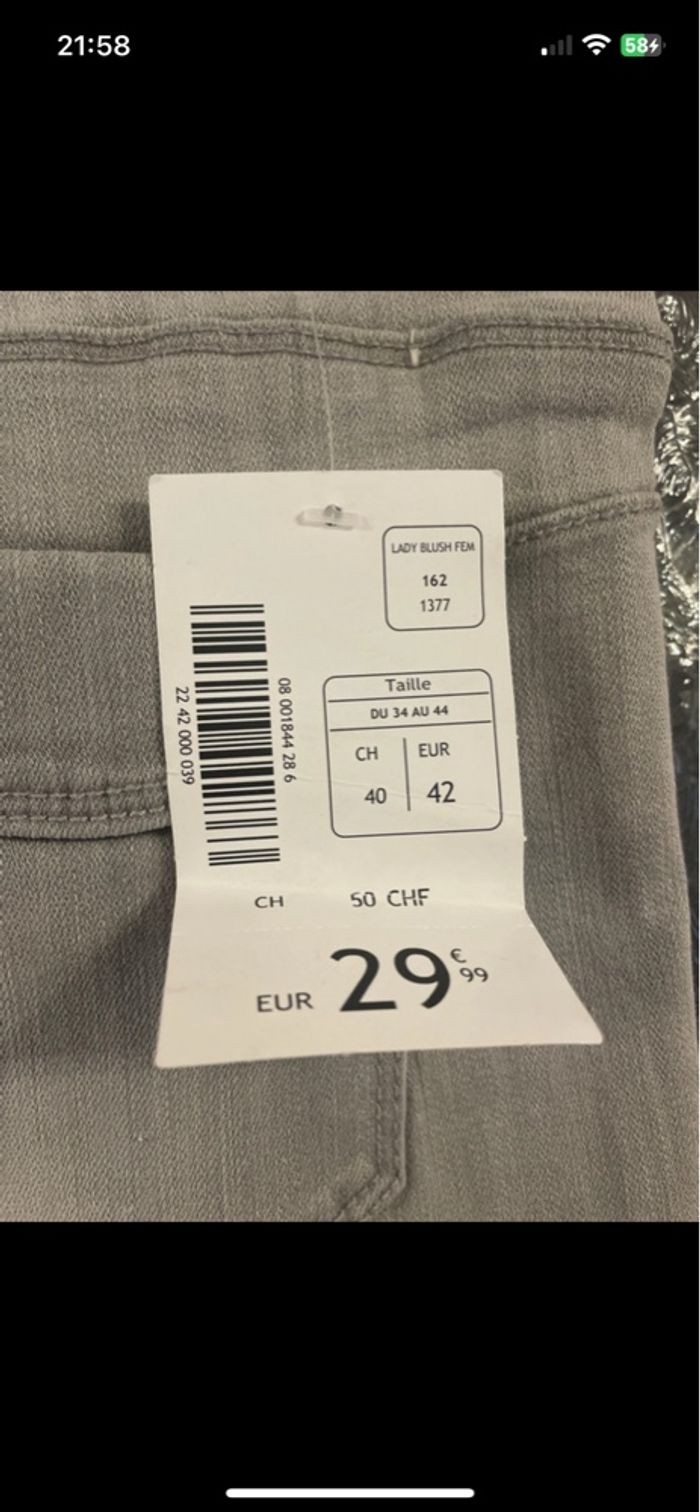 Jeans gris - photo numéro 2