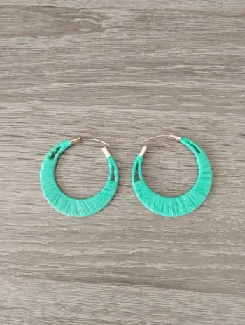 Boucles d'oreilles anneaux vert Besson