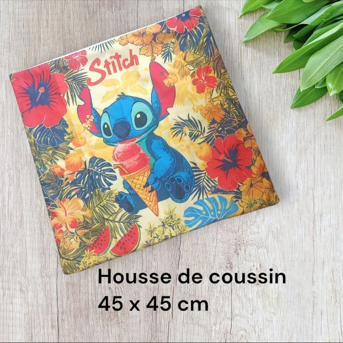 Housse de coussin stitch disney