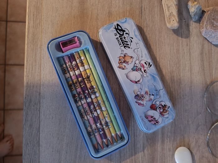 Plumier Diddl avec crayons de couleurs neufs - photo numéro 3