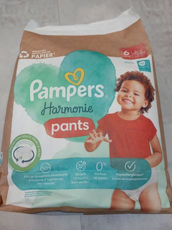 Couches culottes Pampers Harmonie taille 6