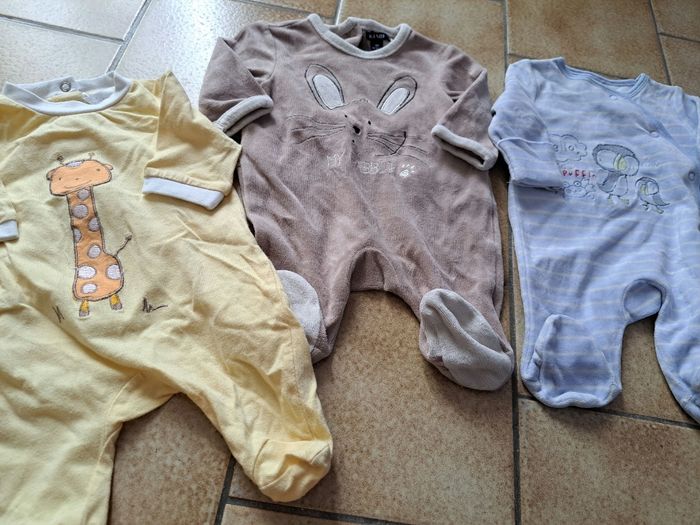 Pyjamas 1 mois