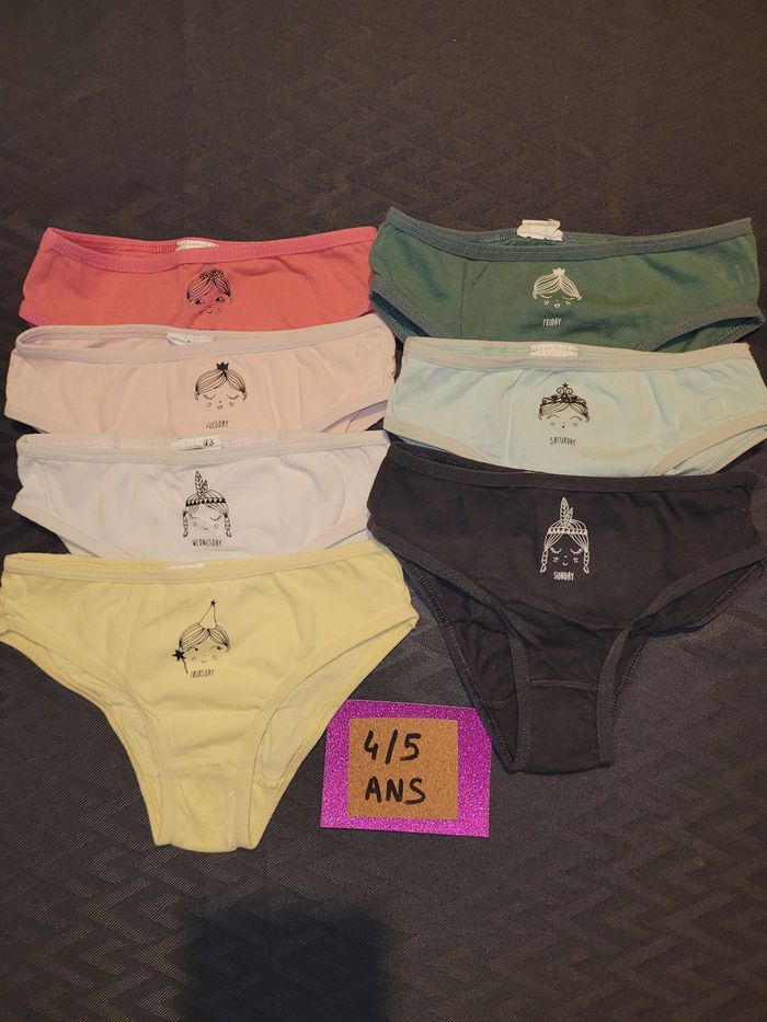 Lot 7 culottes jour de semaine